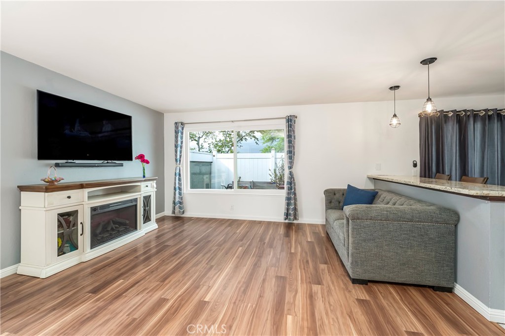 26201 Via Roble 1A