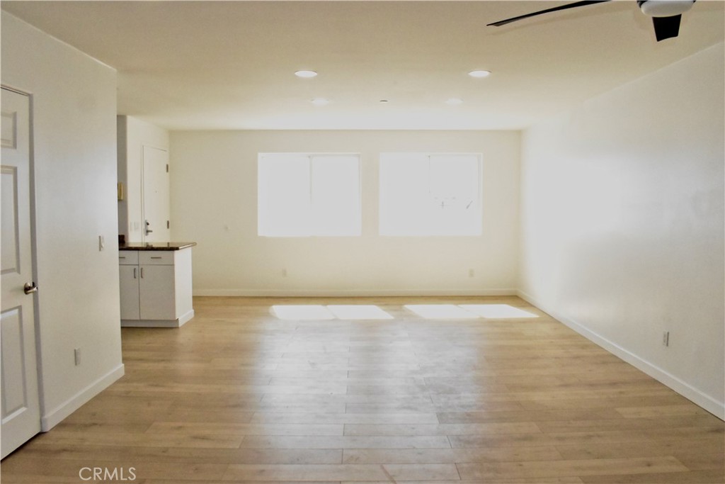 310 E Grand Avenue 204