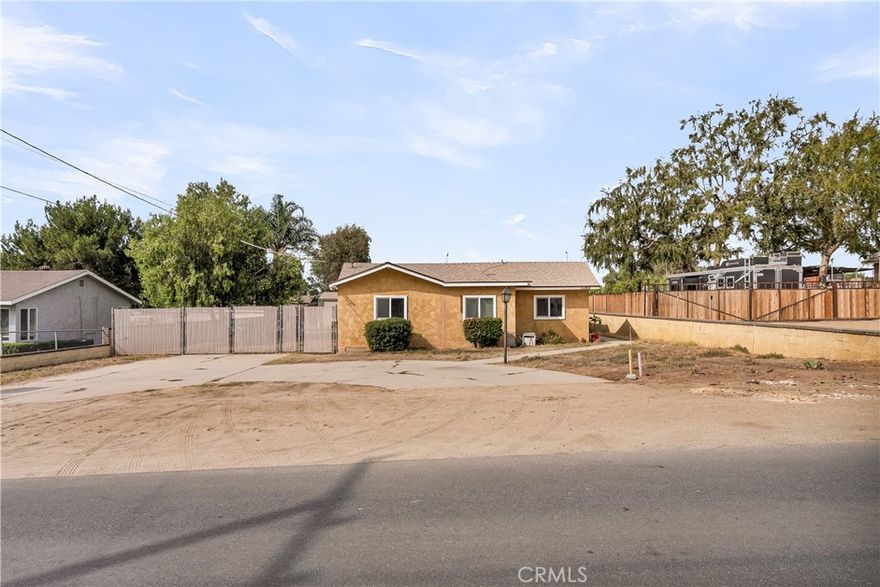 Just when you thought you couldn’t afford a home for you and your horse, welcome to Horse Town USA, Norco California. It’s just under a ¼ acre. This 3 Bed, 1.5 Bath, 1,446sqft. living space is just the right size. The home is fully lit up with ceiling can lighting throughout. Upgraded windows throughout the house. Lots of room for parking with a circular driveway and RV Parking available and room for your outdoor toys. Ingalls Park Equestrian Center, Hidden Valley Wildlife Preserve and the best horseback riding trails are just out your front door. This home has an incredibly low TAX rate for Southern California with very low Special Assessments. If you’re looking for a place that puts you right in the middle of horse country, come home to Norco.