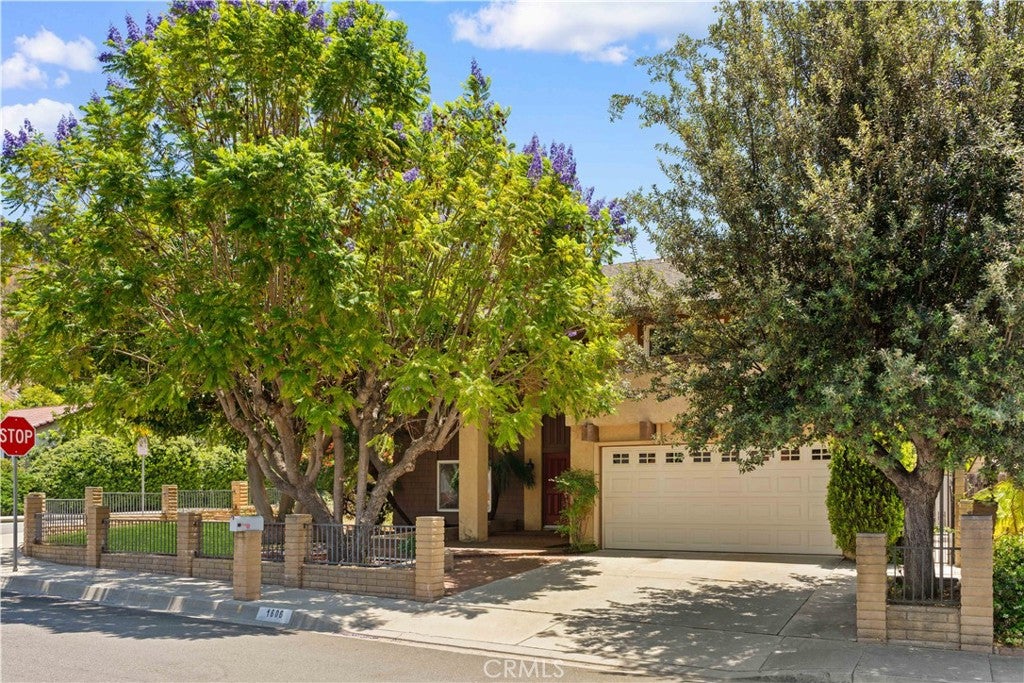 1606 Silver Rain Drive