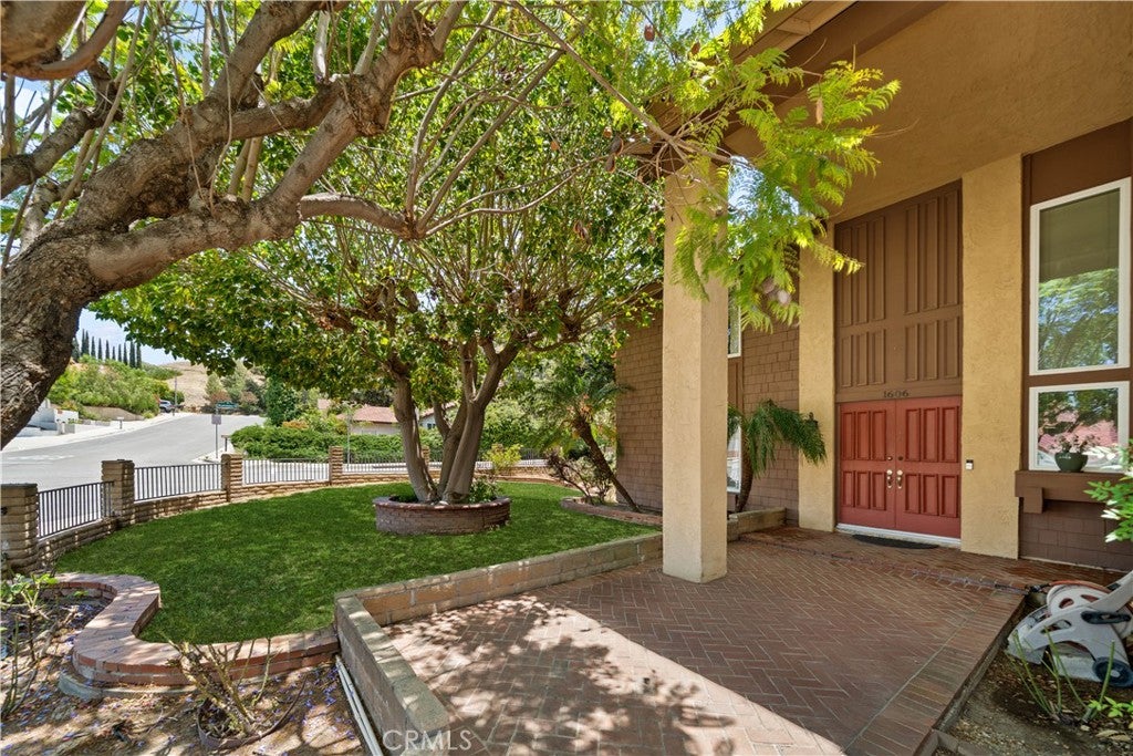 1606 Silver Rain Drive