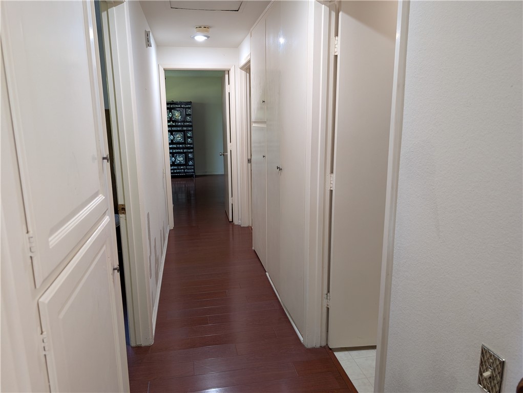 2056 VIA MARIPOSA E A