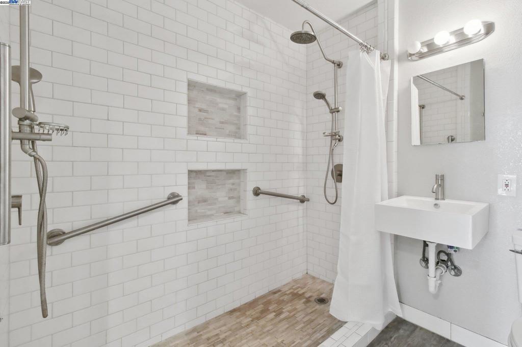 Not Listed - Residential