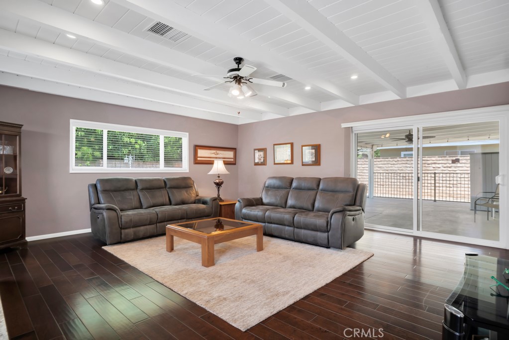10557 Owensmouth Avenue