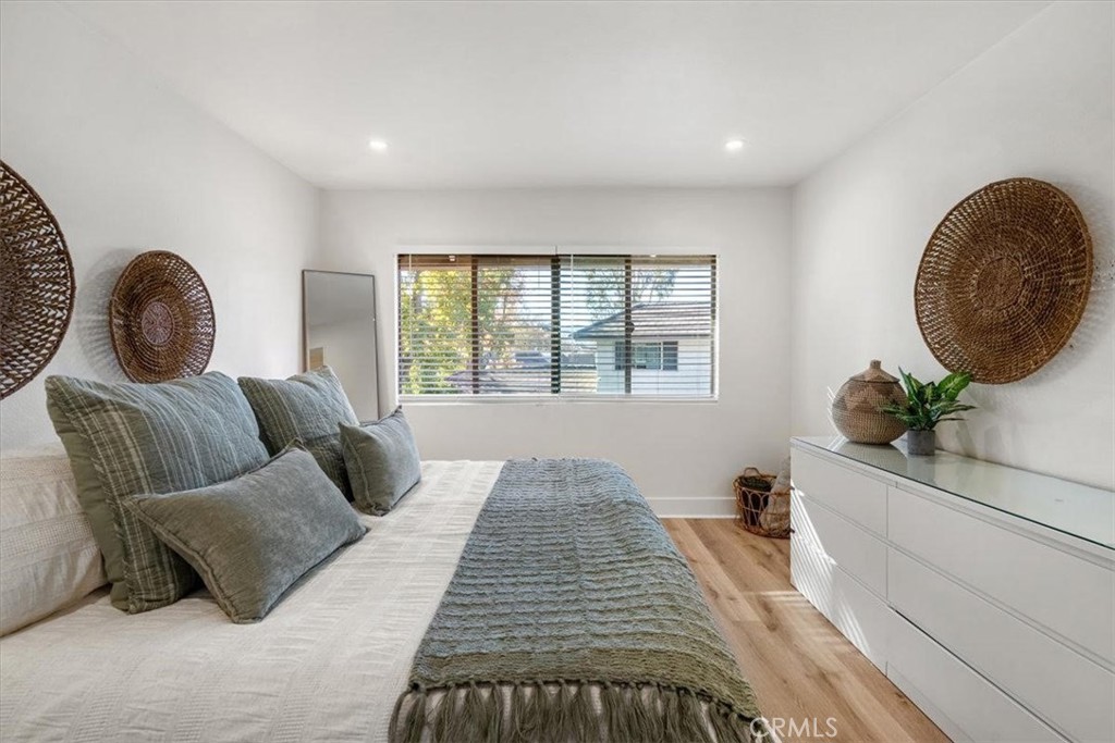 Village Green (725) - Residential