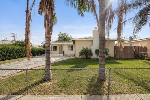 Photo of 3515 Ross ST, Riverside, CA 92503 (MLS # PW26114550)
