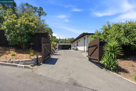 Photo of 3196 Diablo View Rd Rd, Lafayette, CA 94549 (MLS # 41138029)