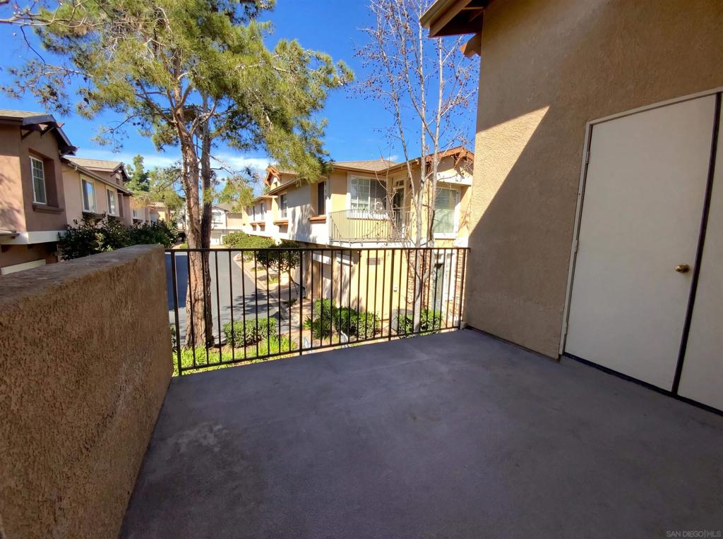 9663 W W Canyon Ter 1