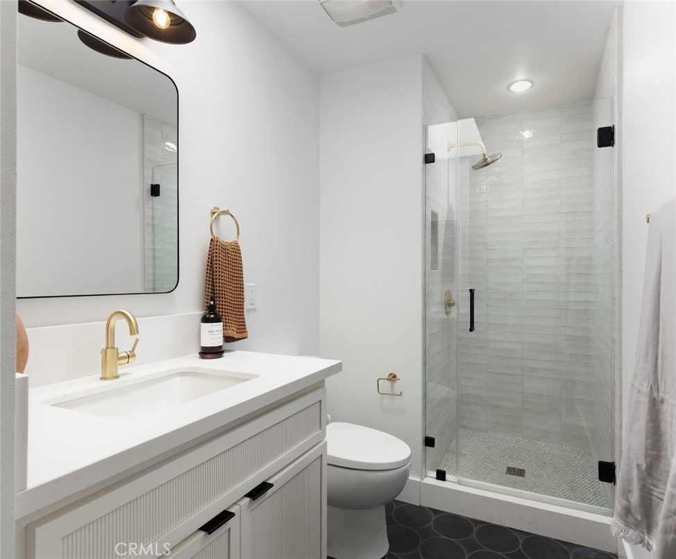 Irvine Terrace (IRVT) - Residential