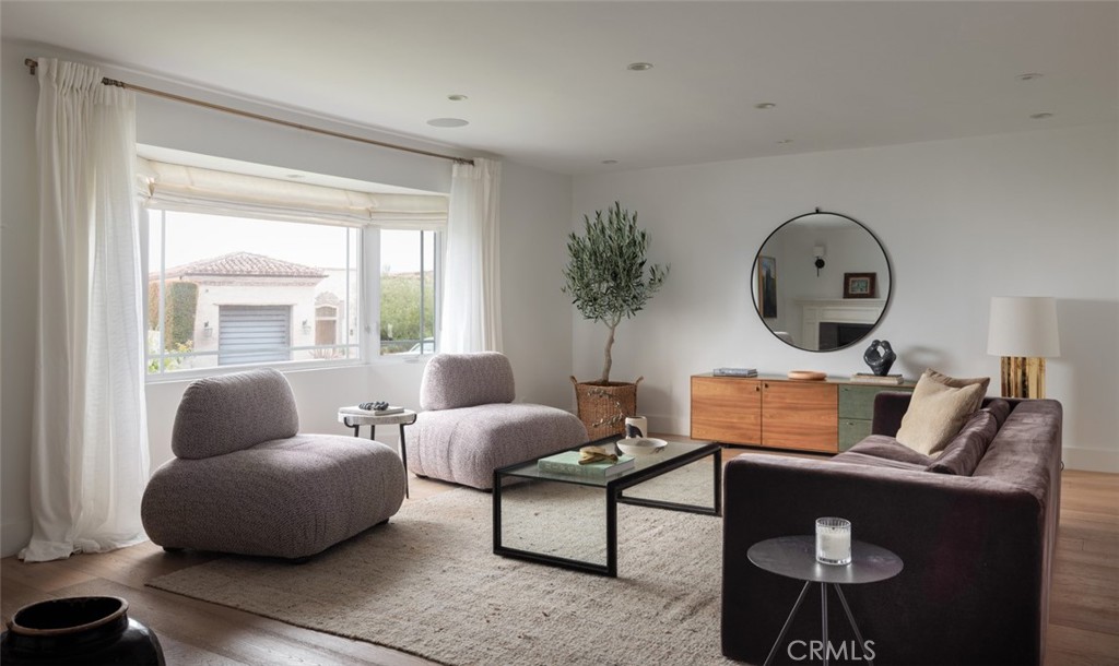 Irvine Terrace (IRVT) - Residential
