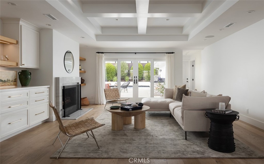 Irvine Terrace (IRVT) - Residential
