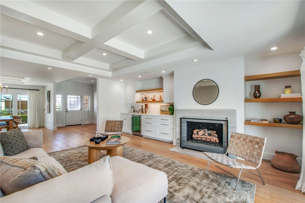 Irvine Terrace (IRVT) - Residential