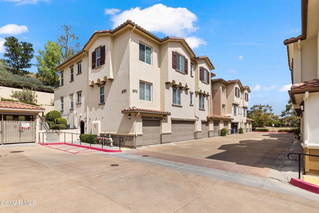 493 Country Club Drive 228