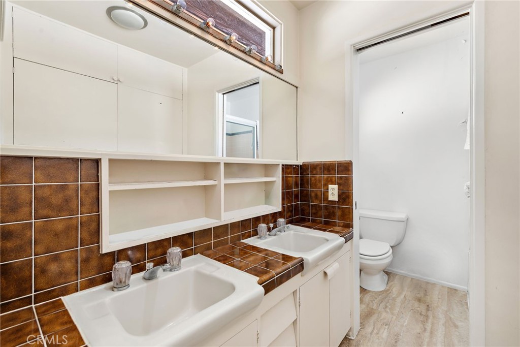 Emerald Bay (EB) - Residential