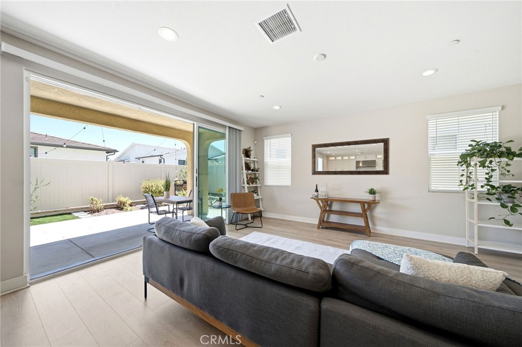 27558 S Edgemont Drive