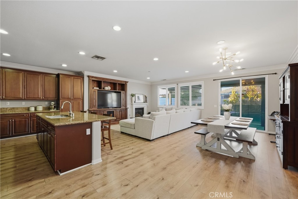 6704 Bull Thistle Court