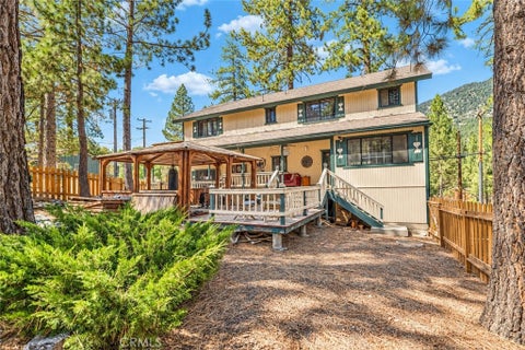Photo of 2532 Brentwood Place, Pine Mountain Club, CA 93222 (MLS # SR26217135)