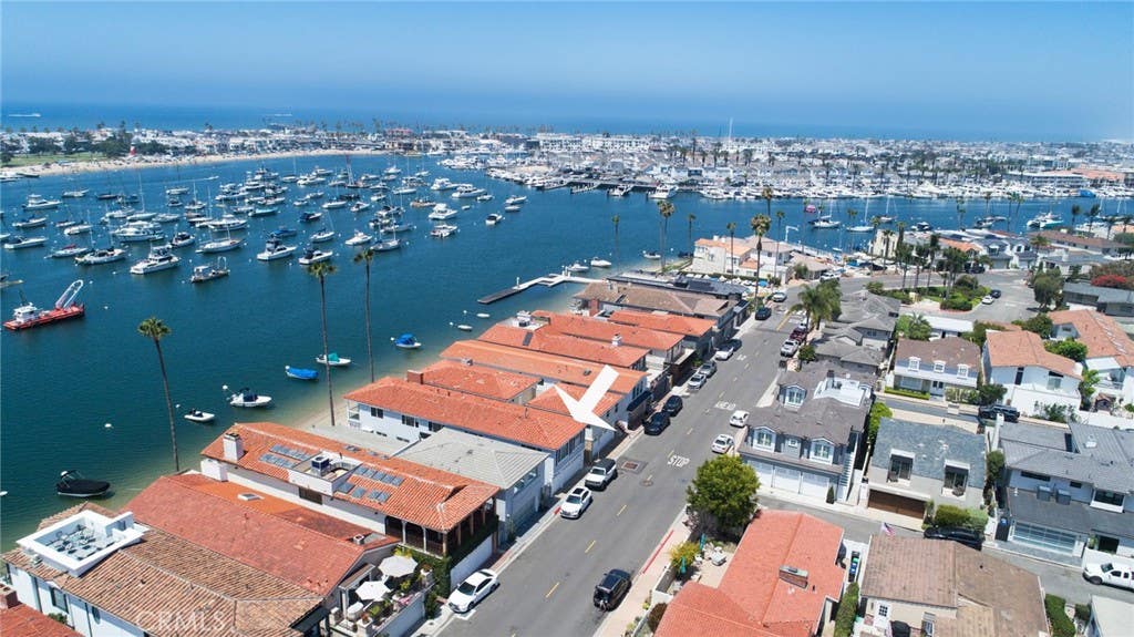 Photo of 439 Via Lido Soud, Newport Beach, CA 92663 (MLS # NP26144262)
