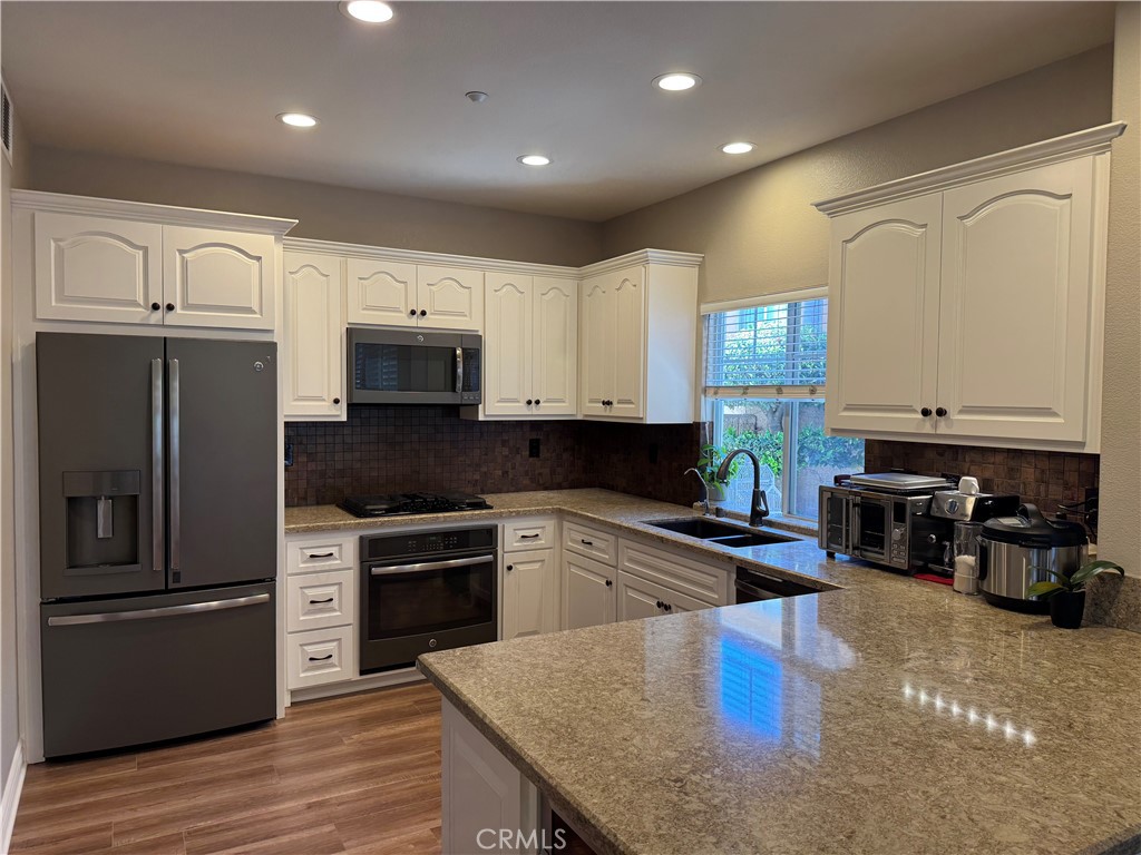 3668 Roadrunner Drive