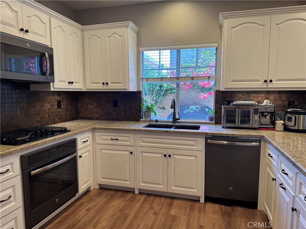 3668 Roadrunner Drive