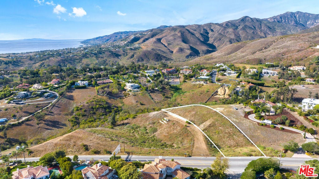 5981 Kanan Dume Road