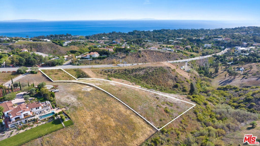 5981 Kanan Dume Road