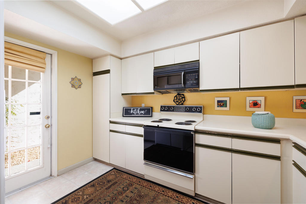 Desert Falls C.C. - Residential