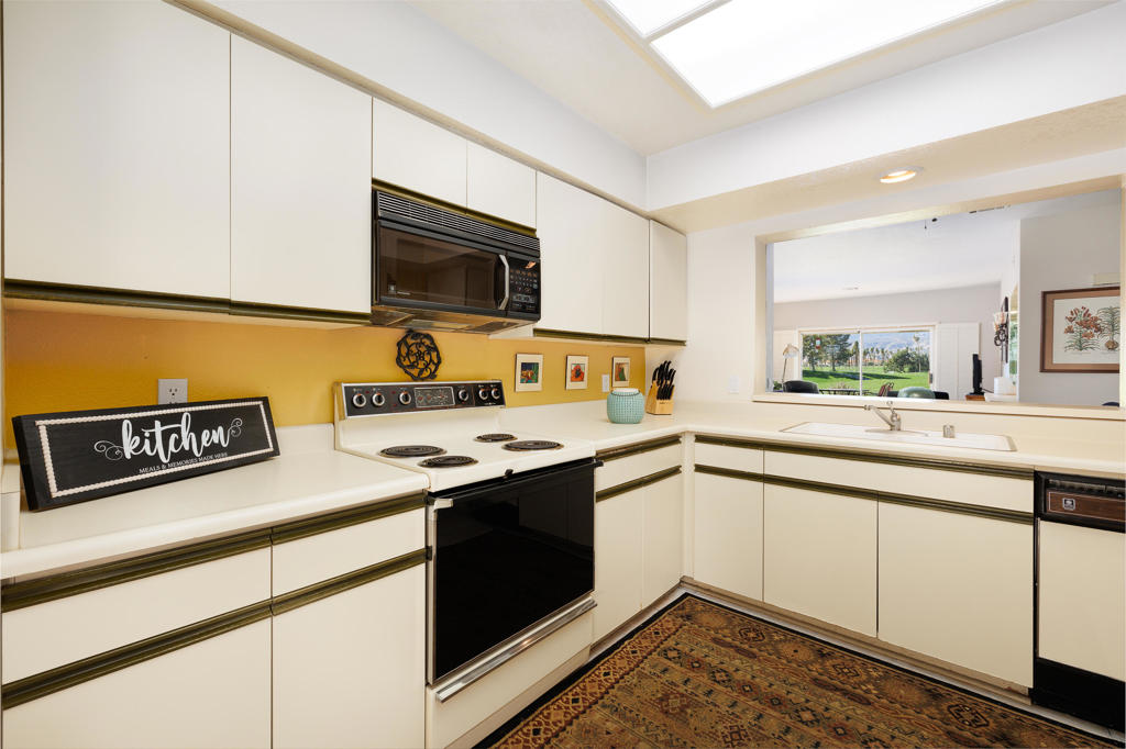 Desert Falls C.C. - Residential