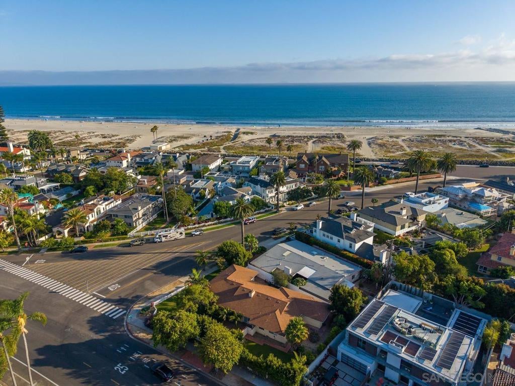 571 Marina Avenue