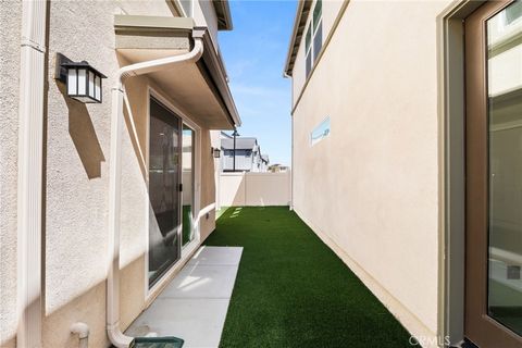 Tiny photo for 32461 Brunello Way, Temecula, CA 92591 (MLS # PW26086856)