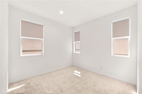 Tiny photo for 32461 Brunello Way, Temecula, CA 92591 (MLS # PW26086856)