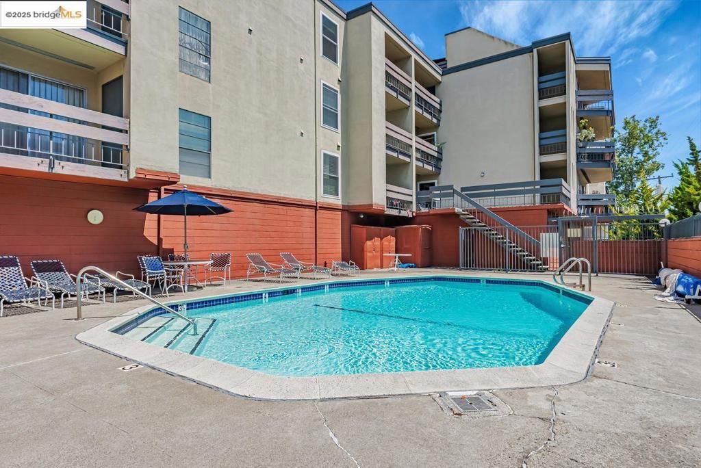 listing image 130729007726320140716