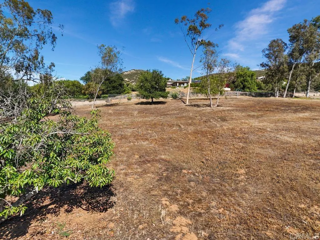 Poway, California 92064, United States, 3 Bedrooms Bedrooms, ,3 BathroomsBathrooms,Residential,Active,161206