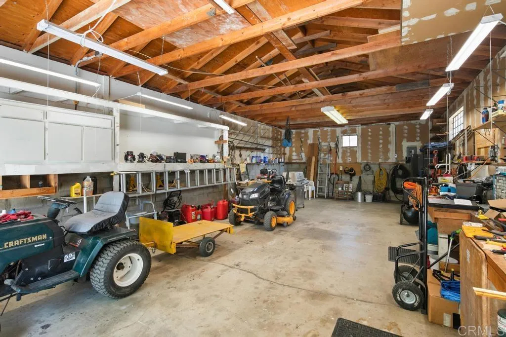 Poway, California 92064, United States, 3 Bedrooms Bedrooms, ,3 BathroomsBathrooms,Residential,Active,161206