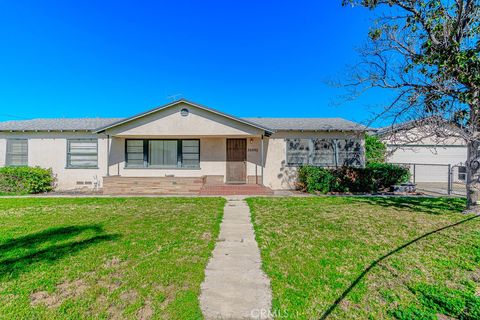 26490 Orange Perris CA 92571