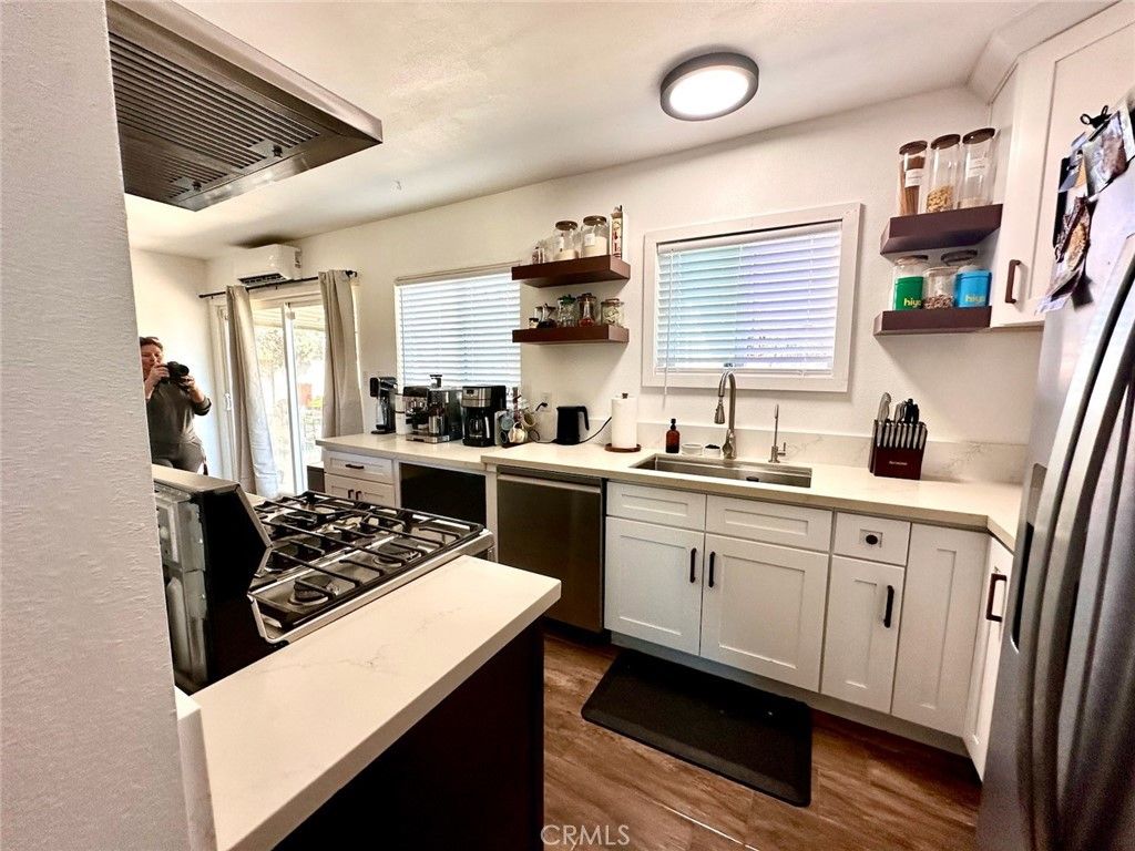 Photo of 5889 Dogwood Street, San Bernardino, CA 92404 (MLS # PW25262552)