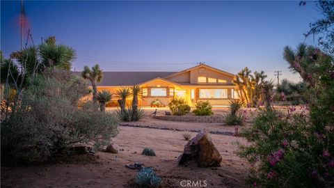 Photo of 8920 Del Monte Avenue, Yucca Valley, CA 92284 (MLS # IG26066935)