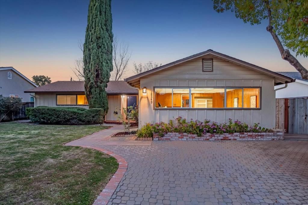 Photo of 18349 PURDUE Drive, Saratoga, CA 95070 (MLS # ML82038660)