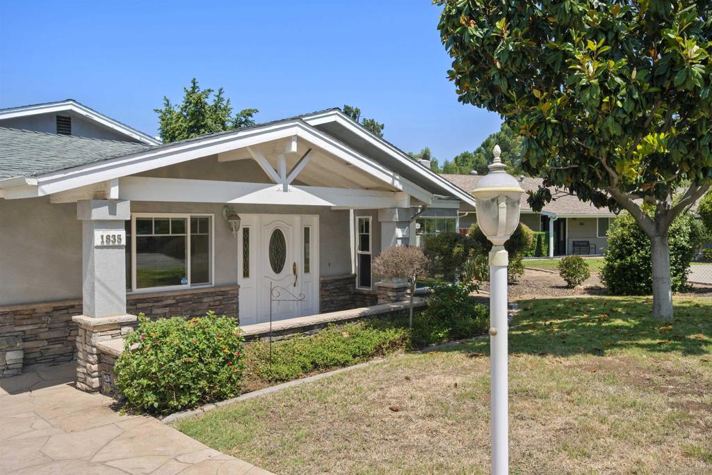 1835 Westward Ho Circle