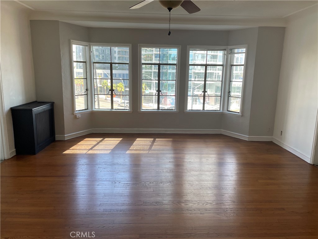 800 E Ocean Boulevard 306
