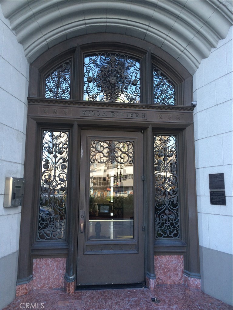 800 E Ocean Boulevard 306