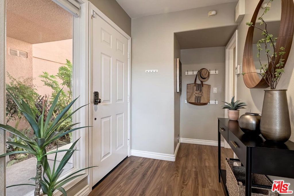 4504 Emerald Way