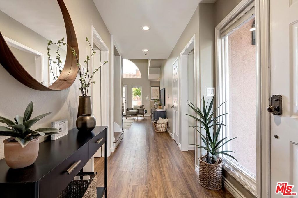 4504 Emerald Way