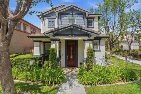 Photo of 24045 Whitewater Drive, Valencia, CA 91354 (MLS # SR26188726)