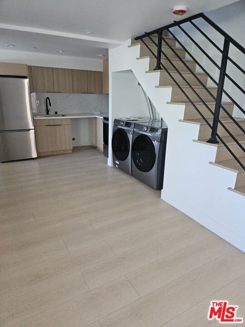 Photo of 603 W 46th Street #1/4, Los Angeles, CA 90037 (MLS # 26851611)