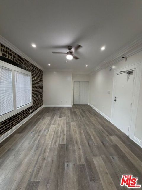 Photo of 738 New Hampshire Avenue #110, Los Angeles, CA 90005 (MLS # 26703181)