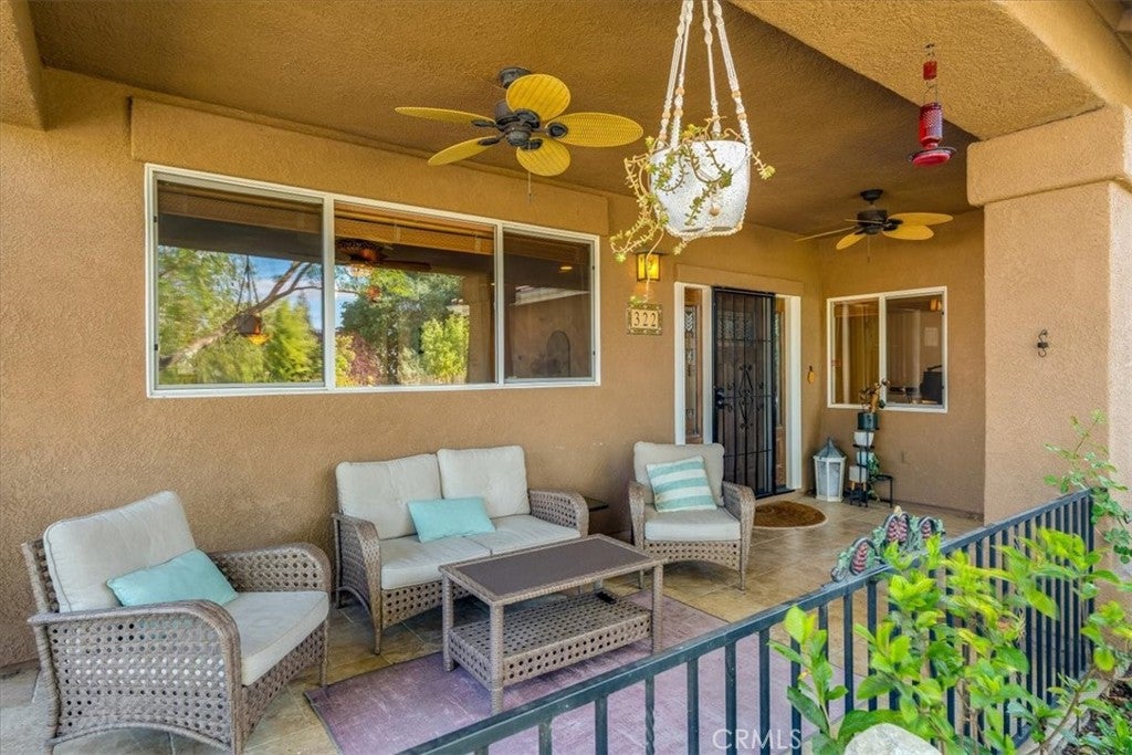 322 Montebello Oaks