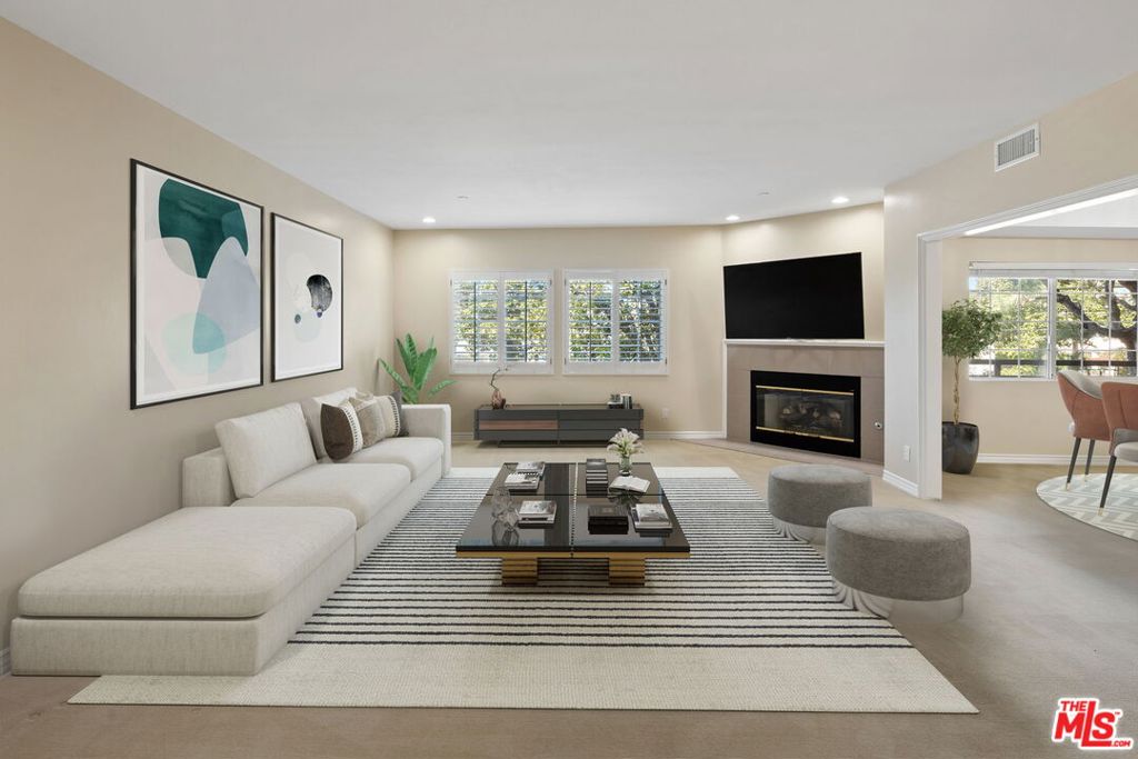 4310 cahuenga boulevard 203