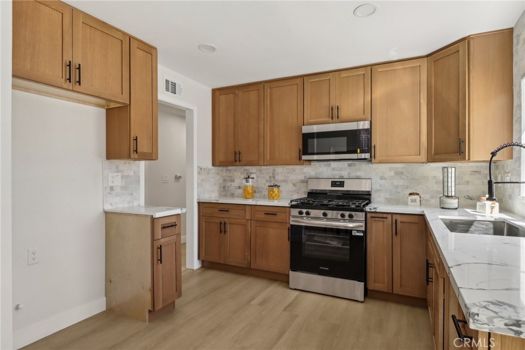 12548 Terra Bella Street