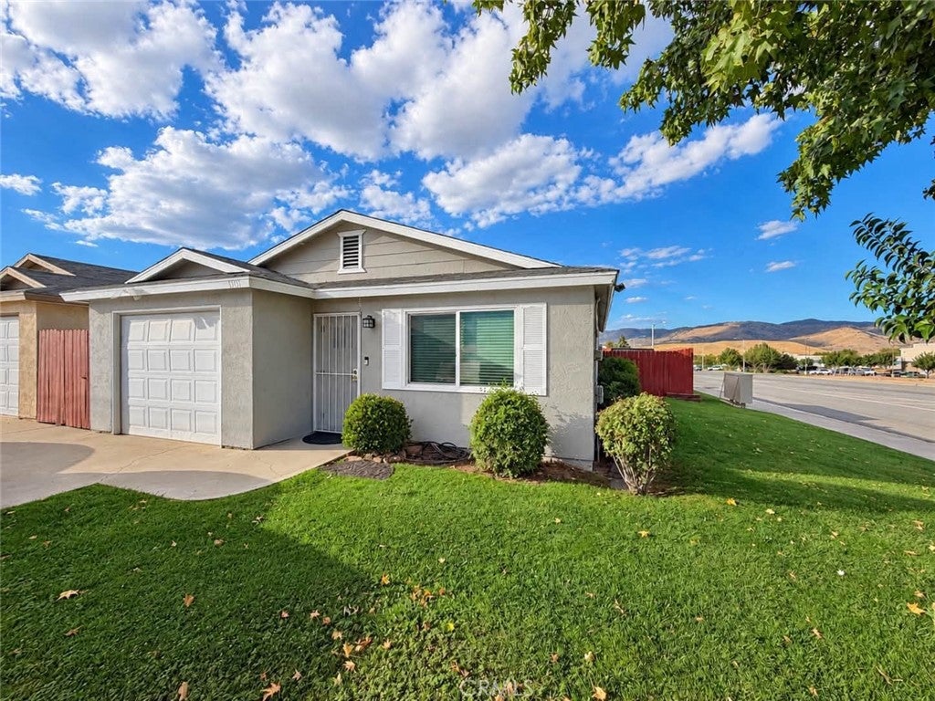 1101 Cherry Lane
